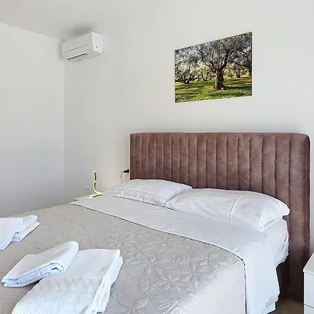 Sudar For Relax And Pleasure Holiday home Punat
